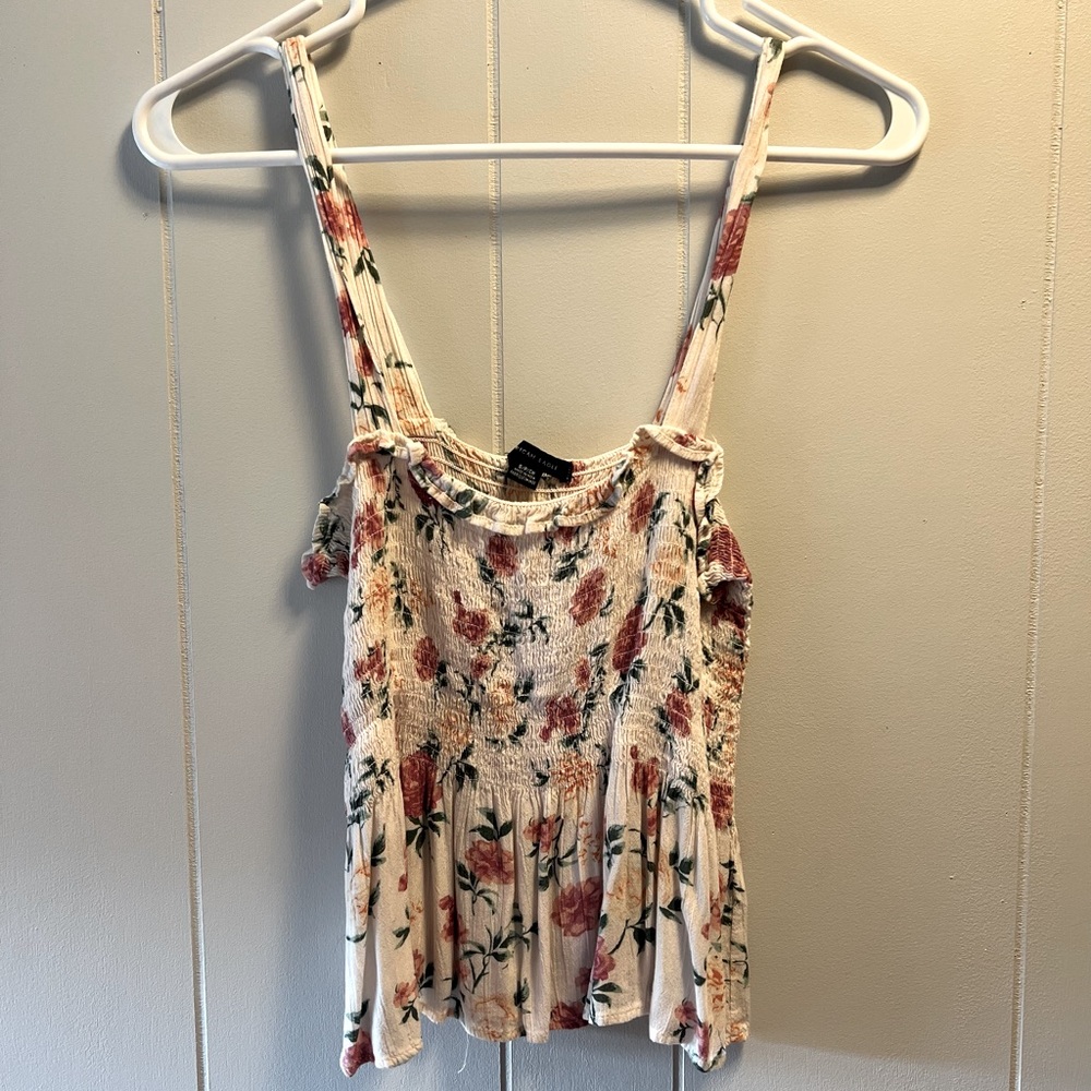 American Eagle top